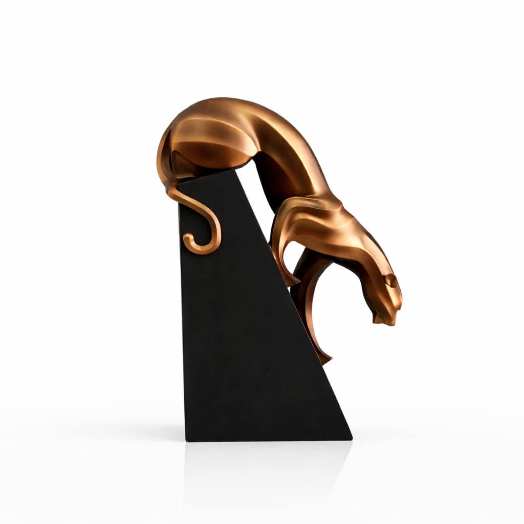 Gold Cheetah Showpiece 2